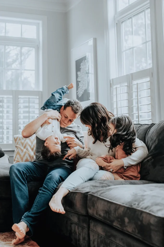 can a bail bondsman search my house